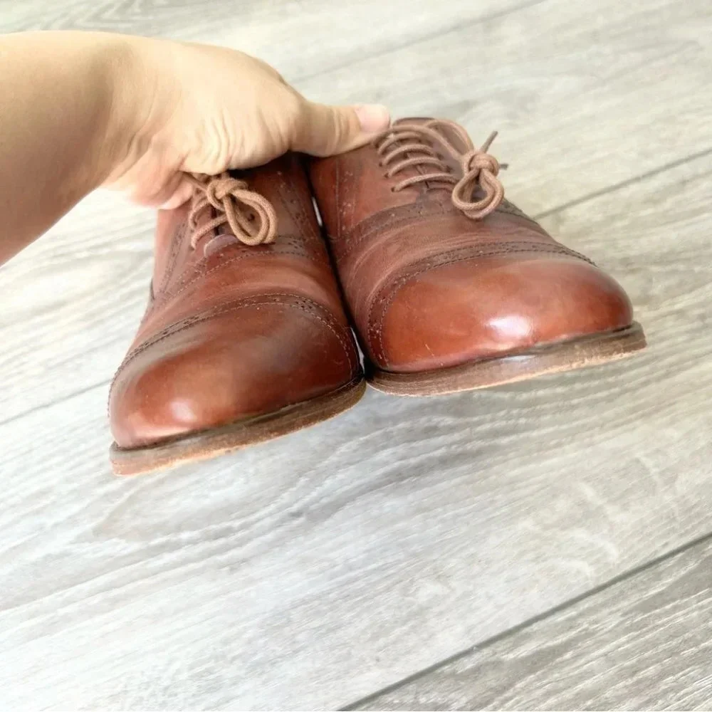 Cole Haan Full Leather Lace Up Oxfords in British Tan